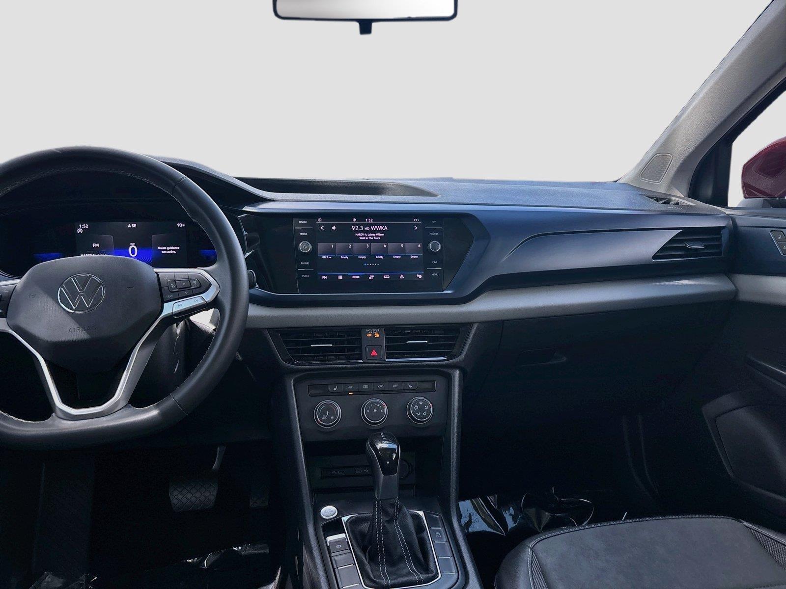 2022 Volkswagen Taos SE