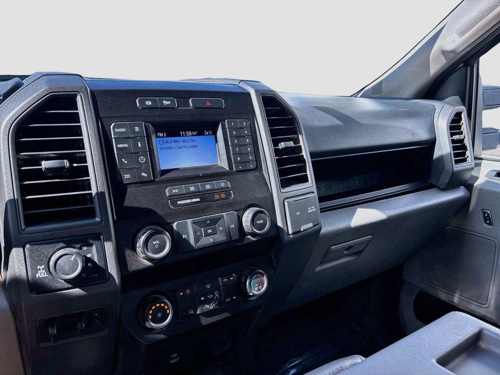 2022 Ford Super Duty F-250 SRW XL