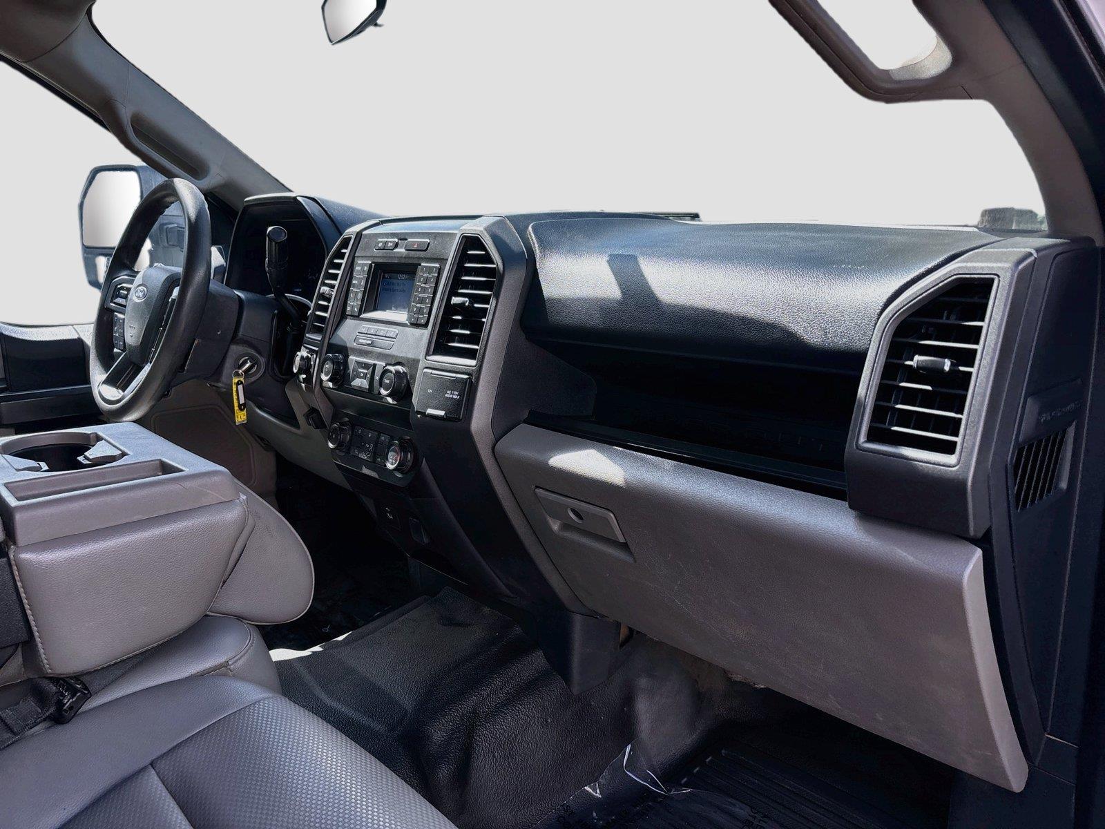 2022 Ford Super Duty F-250 SRW XL