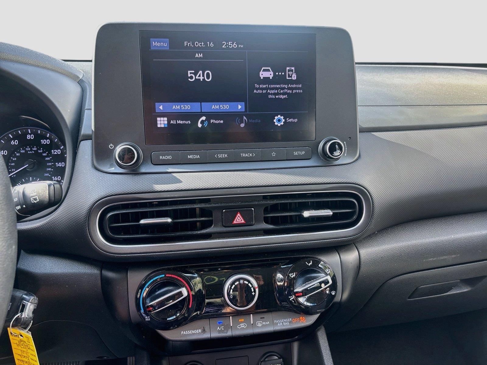 2022 Hyundai Kona SE