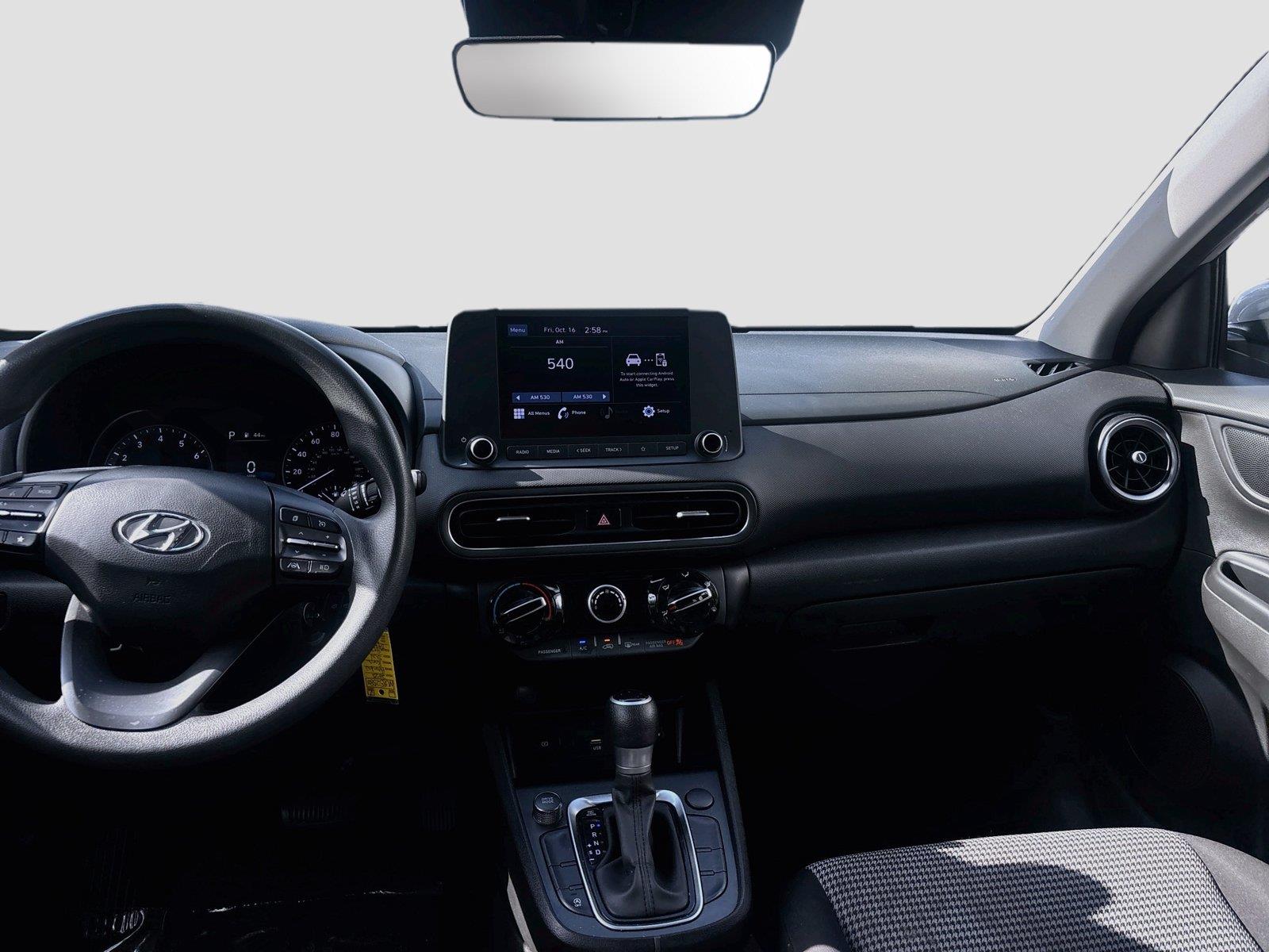 2022 Hyundai Kona SE