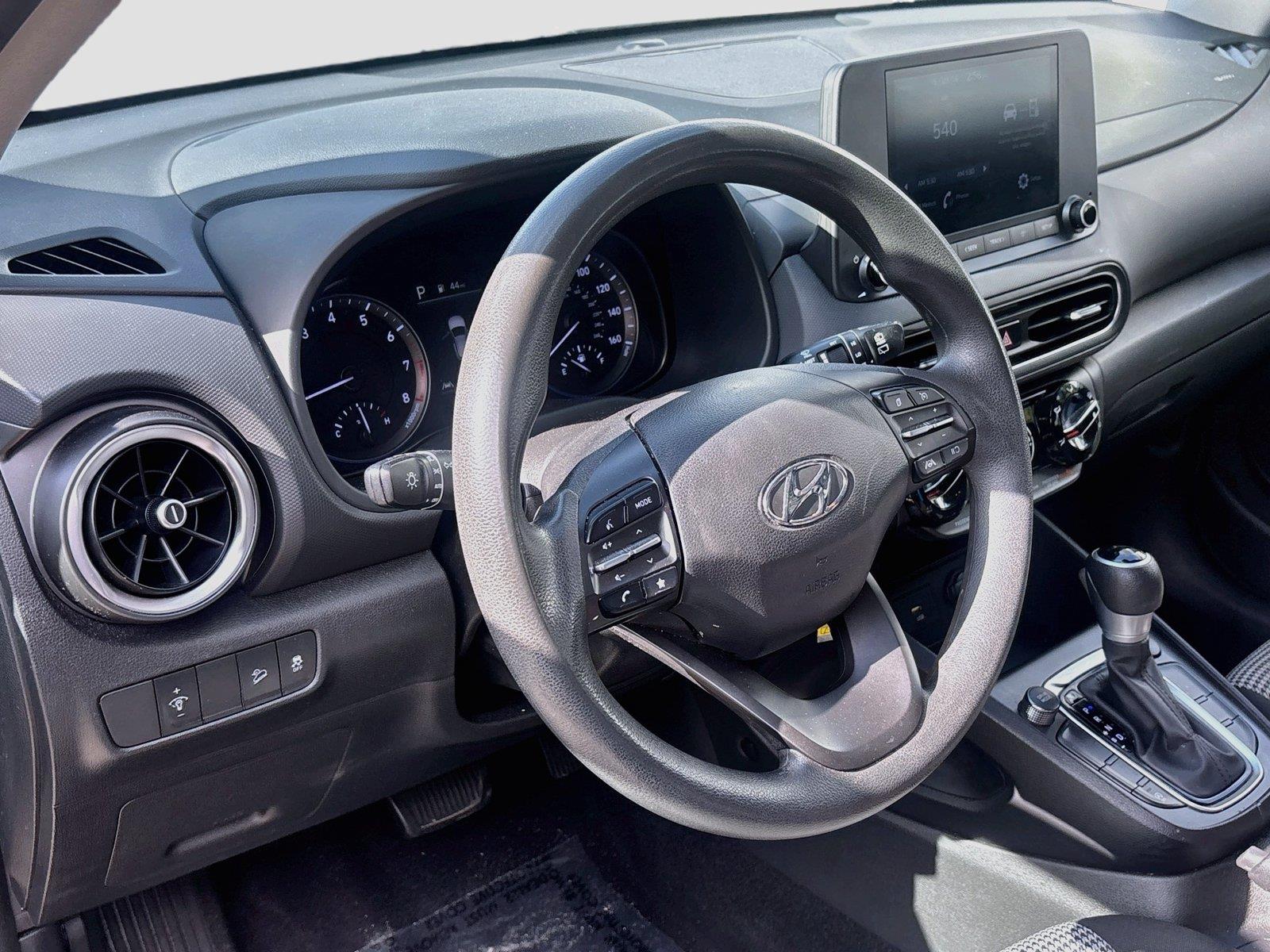 2022 Hyundai Kona SE