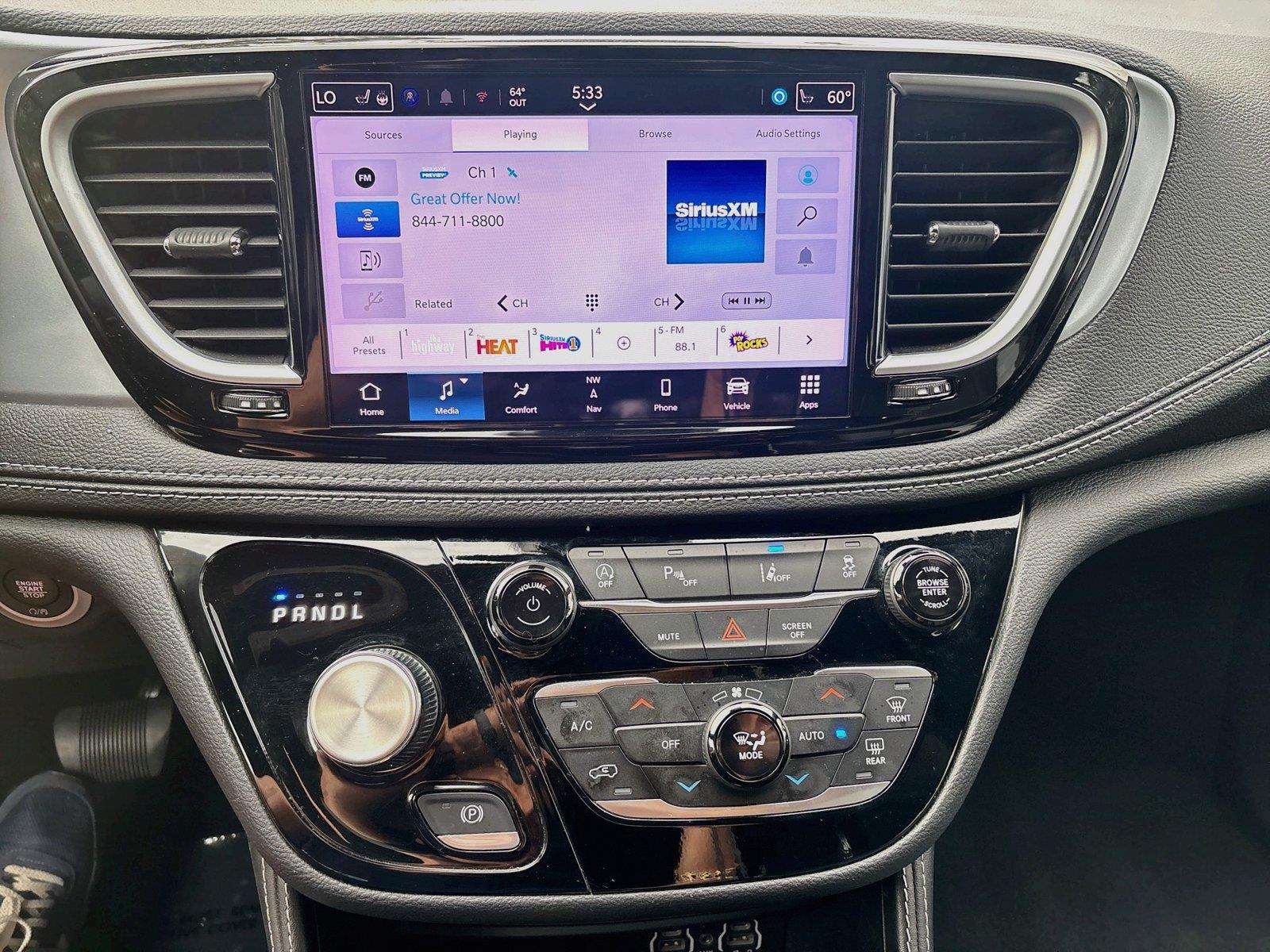 2025 Chrysler Pacifica Limited