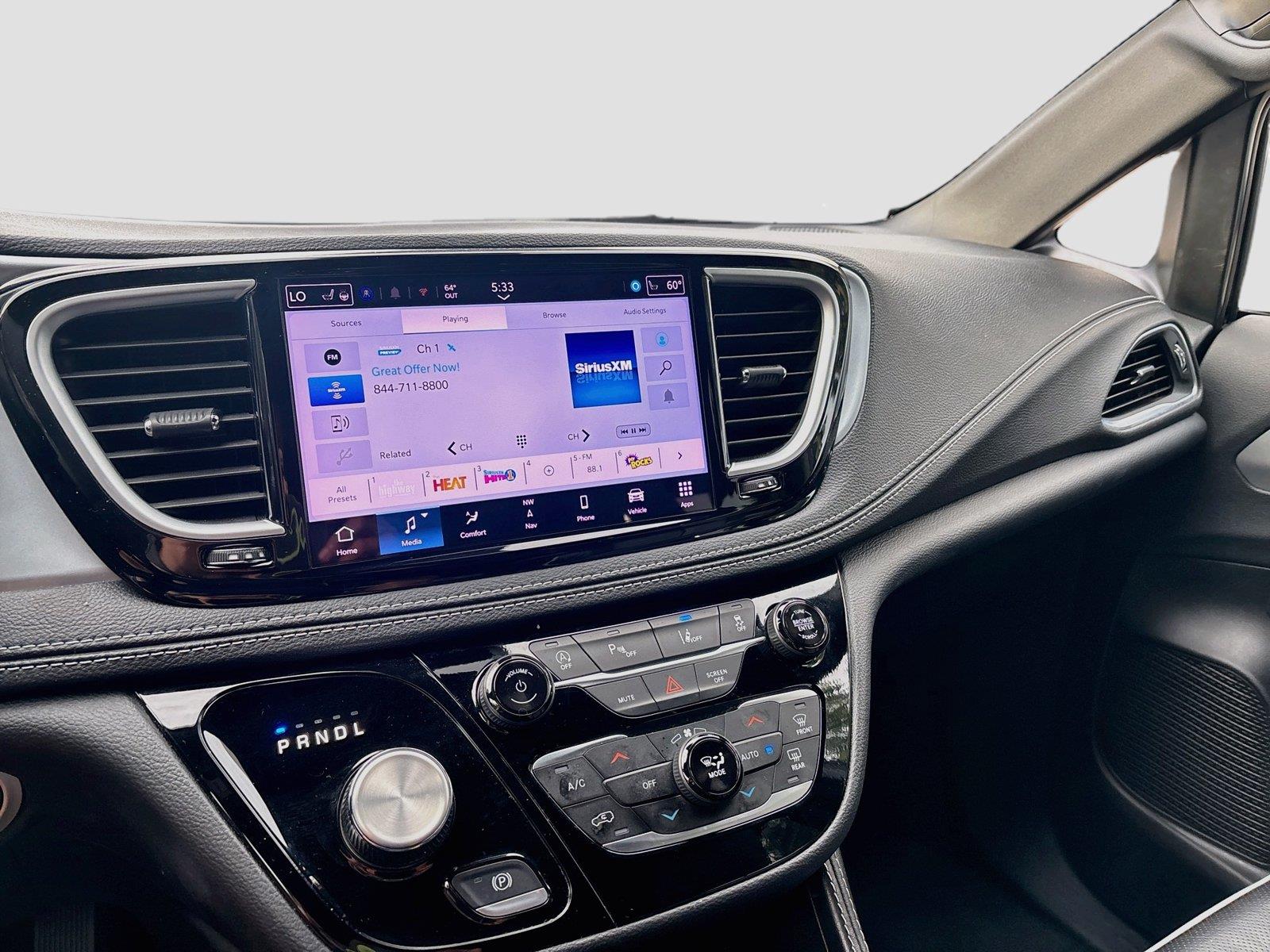 2025 Chrysler Pacifica Limited