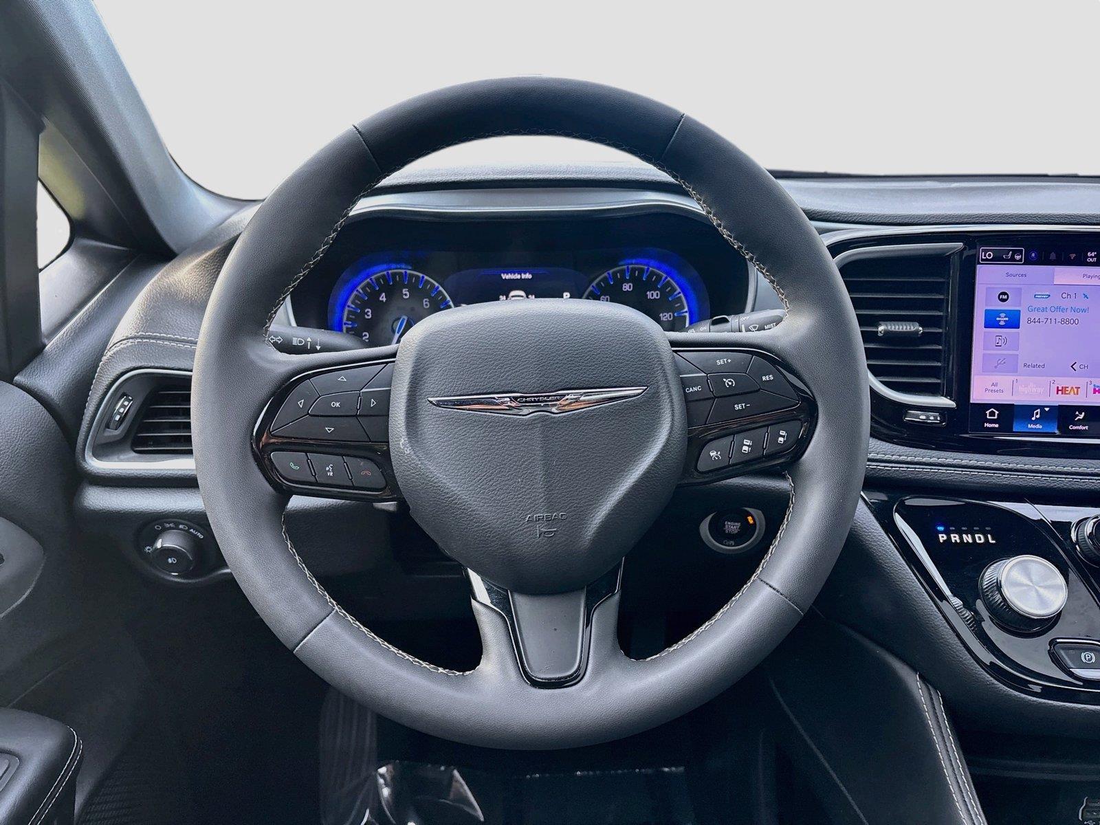 2025 Chrysler Pacifica Limited