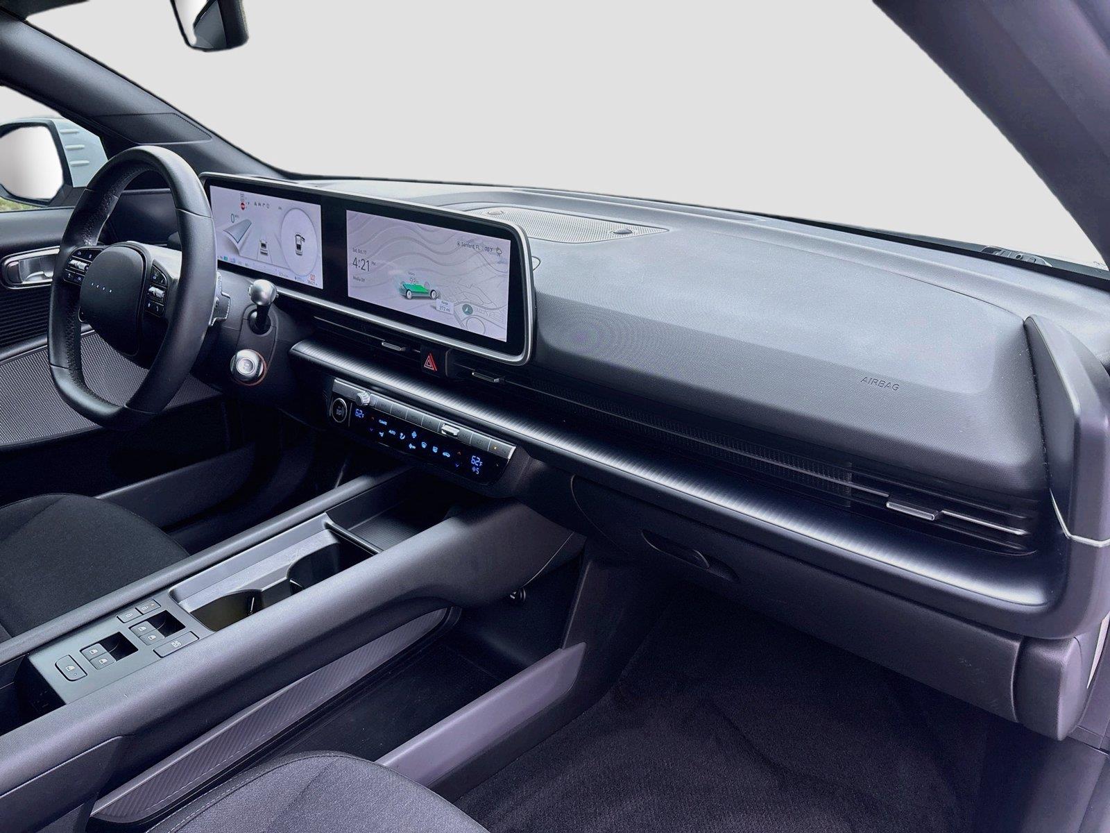 2023 Hyundai IONIQ 6 SE