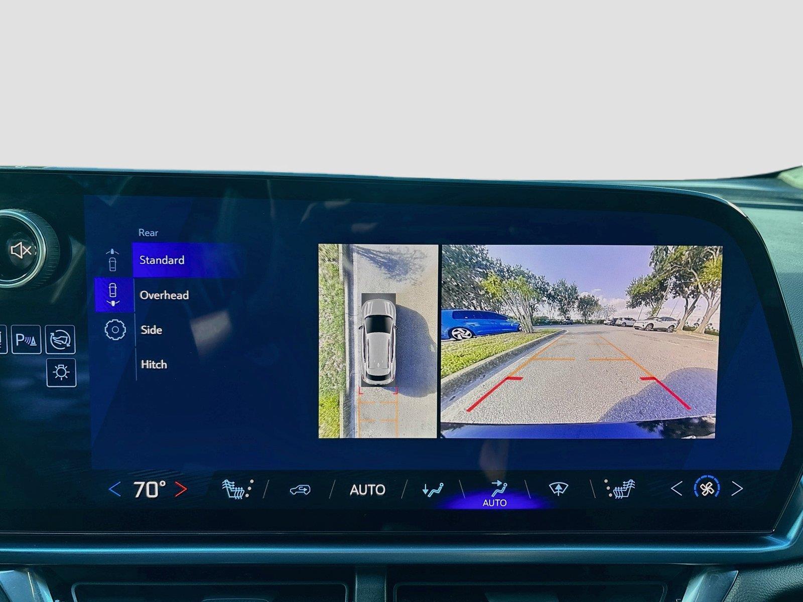 2024 Chevrolet Equinox EV LT