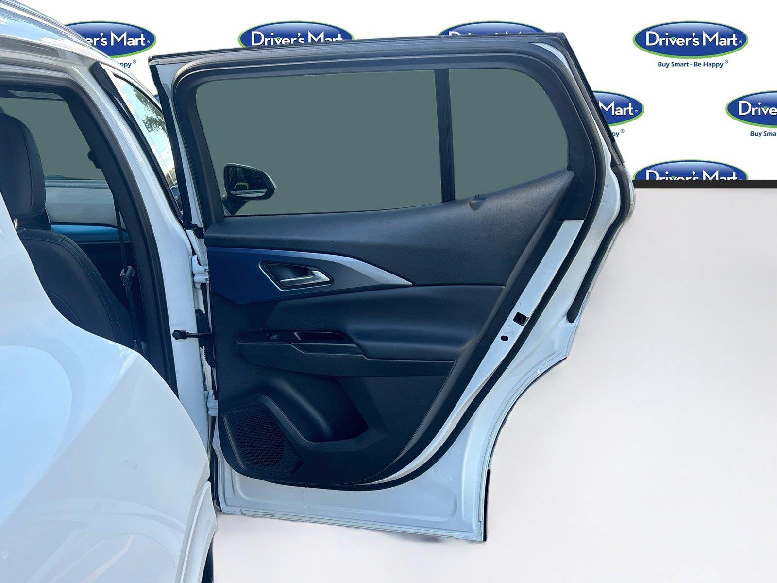 2024 Chevrolet Equinox EV LT