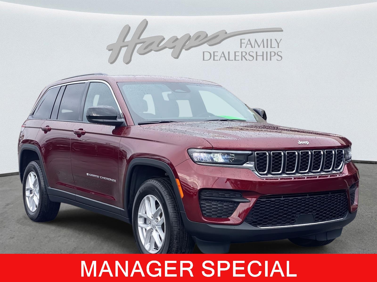 Velvet Red Pearlcoat 2024 Jeep Grand Cherokee Laredo X 4WD SUV / Crossover Four-Wheel Drive 8-Speed Automatic
