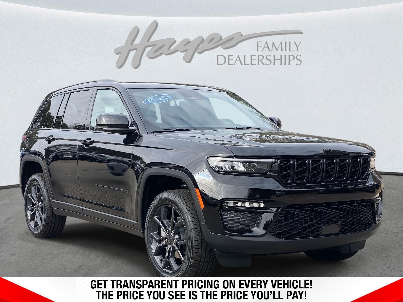 Diamond Black Crystal Pearlcoat 2025 Jeep Grand Cherokee SUV / Crossover Four-Wheel Drive 8-Speed Automatic