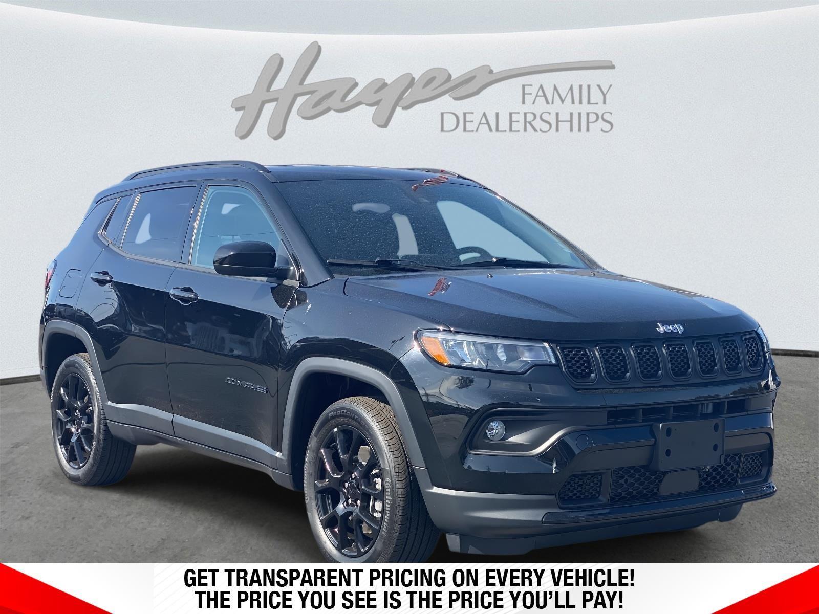 Diamond Black Crystal Pearlcoat 2024 Jeep Compass Latitude 4WD SUV / Crossover Four-Wheel Drive 8-Speed Automatic