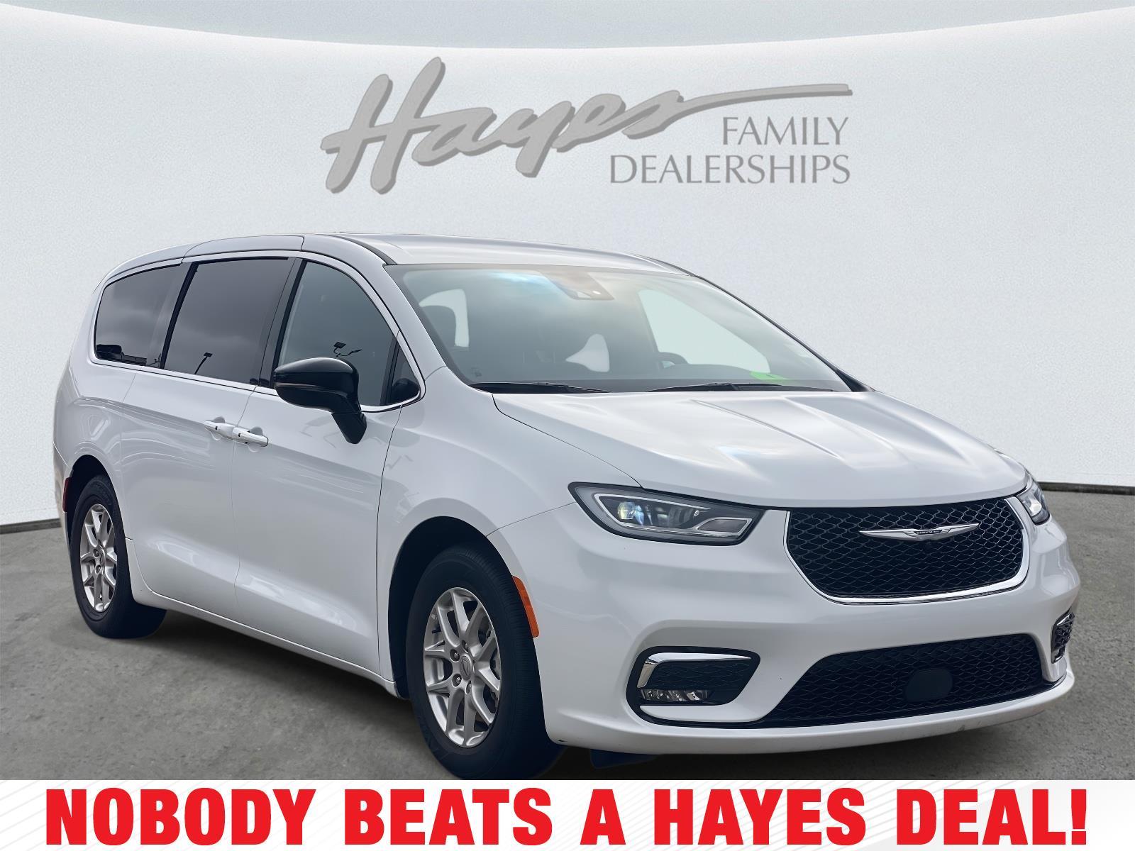 2025 Chrysler Pacifica Select FWD