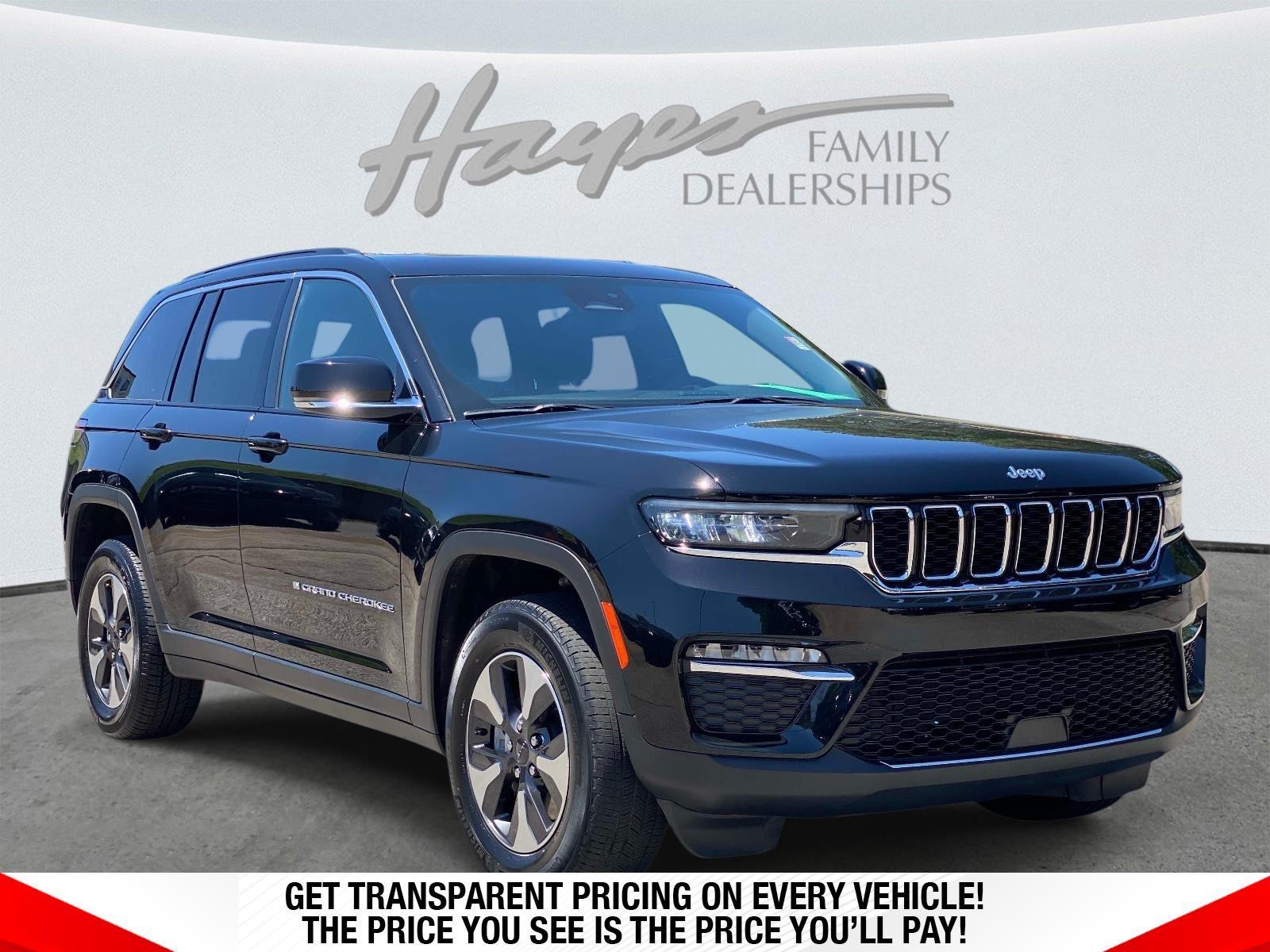 Diamond Black Crystal Pearlcoat 2024 Jeep Grand Cherokee 4xe 4WD SUV / Crossover Four-Wheel Drive 8-Speed Automatic