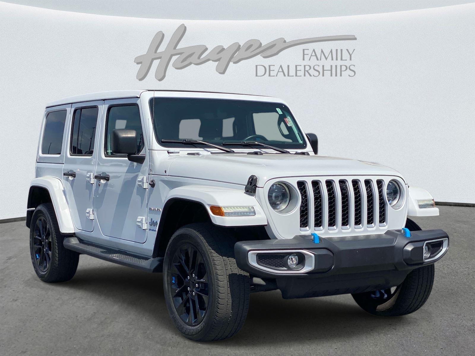 Bright White Clearcoat 2023 Jeep Wrangler 4xe Sahara 4WD SUV / Crossover Four-Wheel Drive 8-Speed Automatic