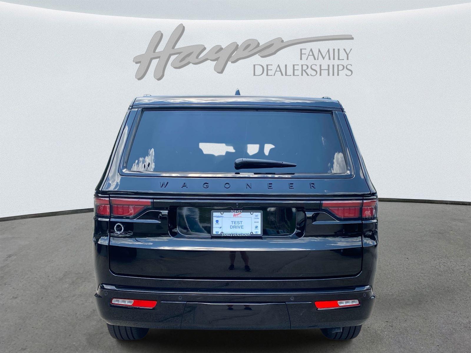 View vehicle photo 4