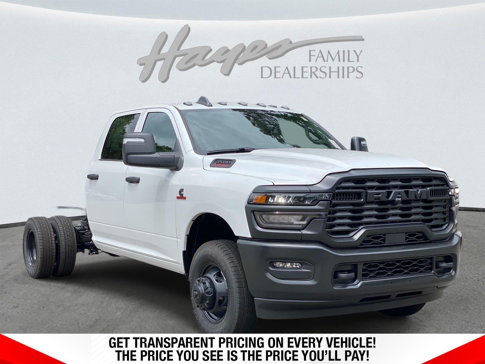 Bright White Clearcoat 2026 RAM 3500 Chassis Pickup Truck Four-Wheel Drive 8-Speed Automatic