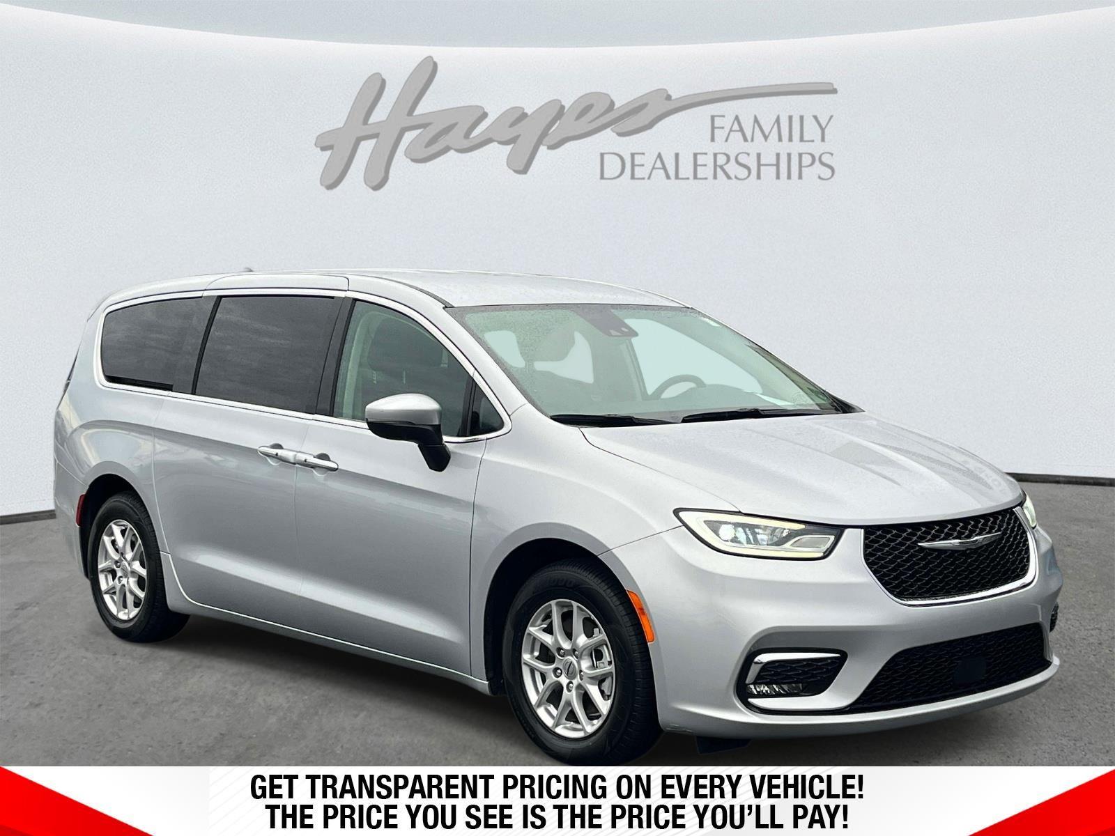 SILVER MIST CLE 2023 Chrysler Pacifica Touring L FWD Minivan Front-Wheel Drive Manual