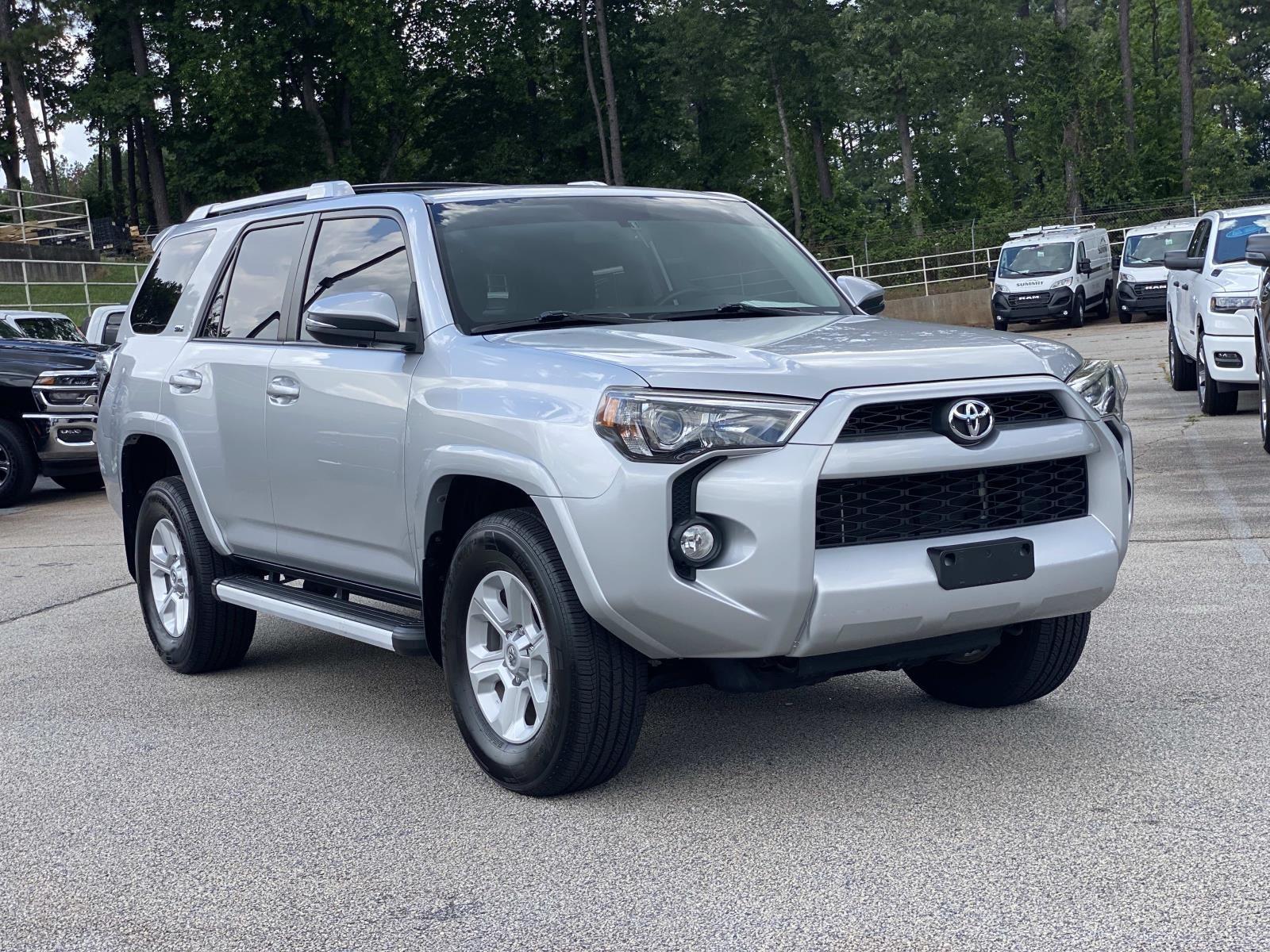 Classic Silver Metallic 2016 Toyota 4Runner SUV / Crossover Four-Wheel Drive Automatic