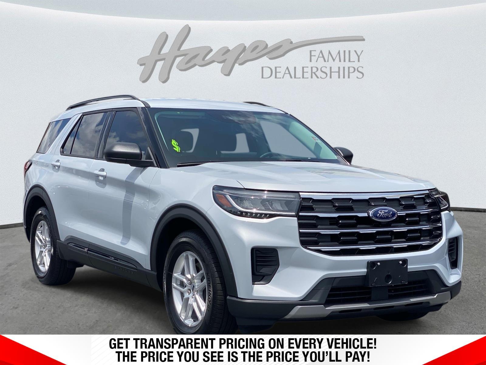 Space White Metallic 2026 Ford Explorer SUV / Crossover Rear-Wheel Drive Automatic