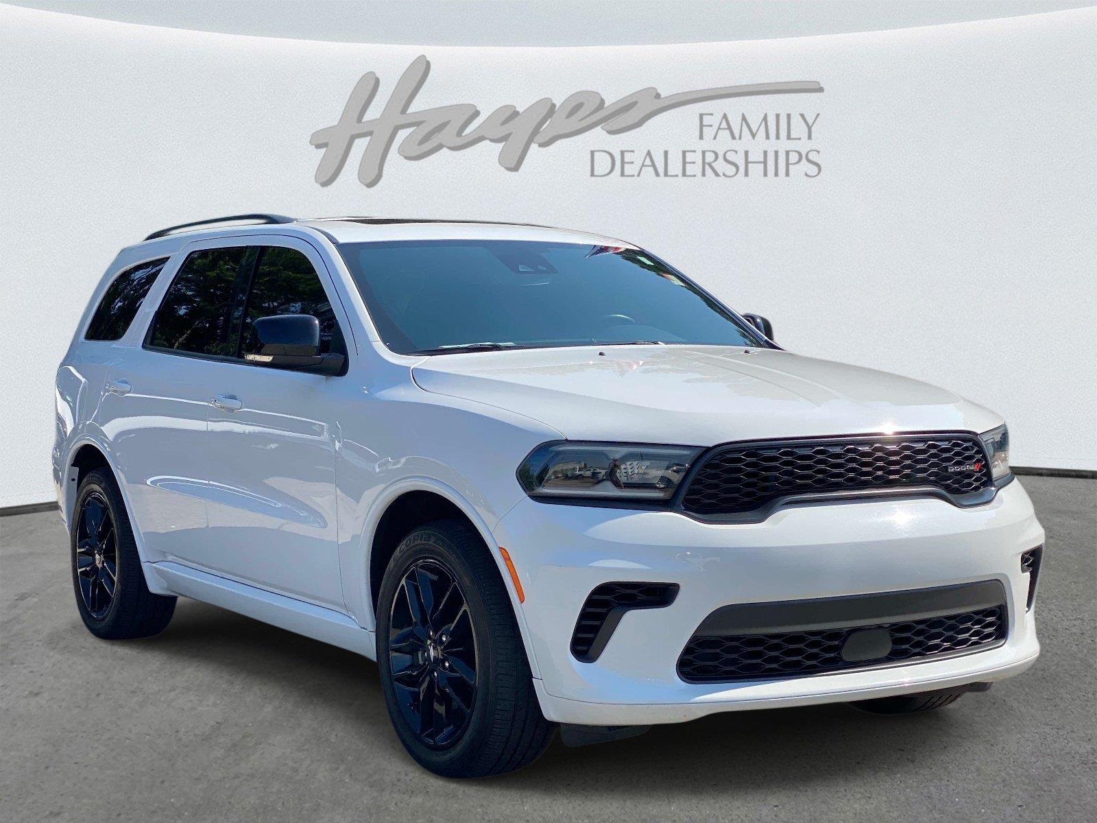 White Knuckle Clearcoat 2024 Dodge Durango SUV / Crossover Rear-Wheel Drive 8-Speed Automatic