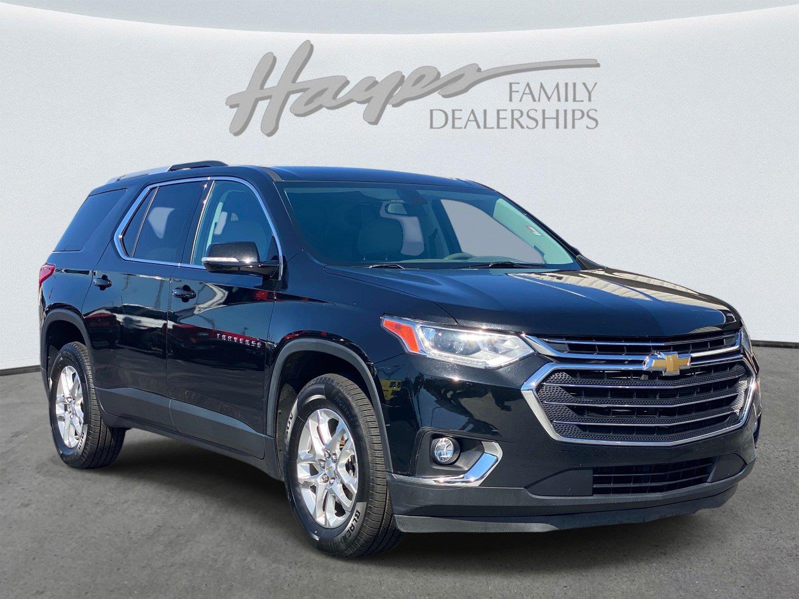 Mosaic Black Metallic 2018 Chevrolet Traverse SUV / Crossover Front-Wheel Drive 9-Speed Automatic