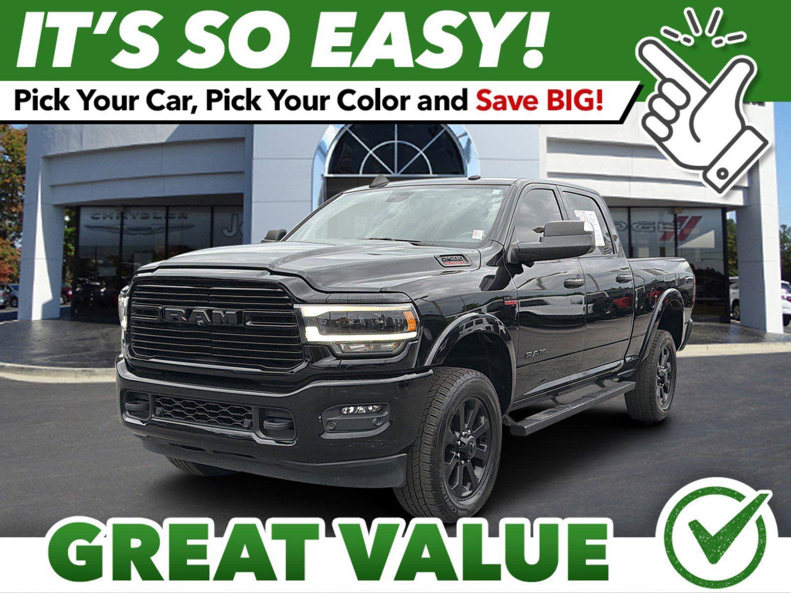 Diamond Black Crystal Pearlcoat 2022 RAM 2500 Laramie Crew Cab 4WD Pickup Truck Four-Wheel Drive 8-Speed Automatic