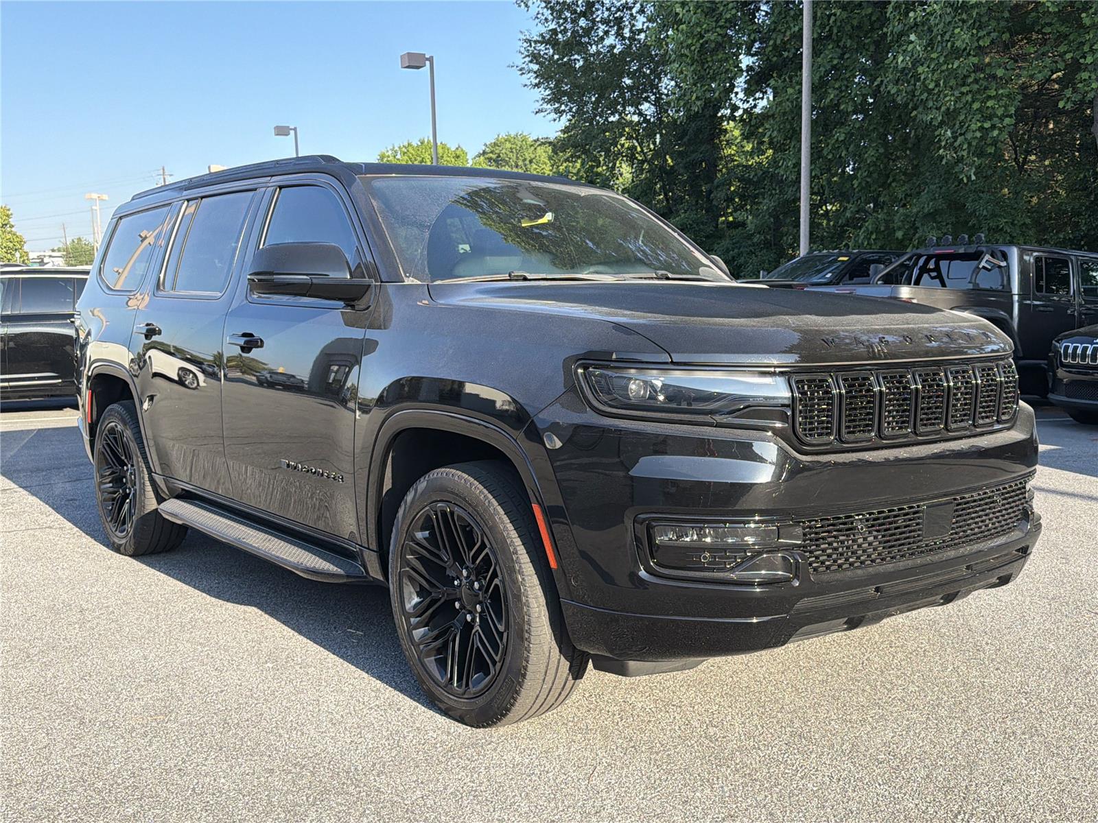 View vehicle photo 2