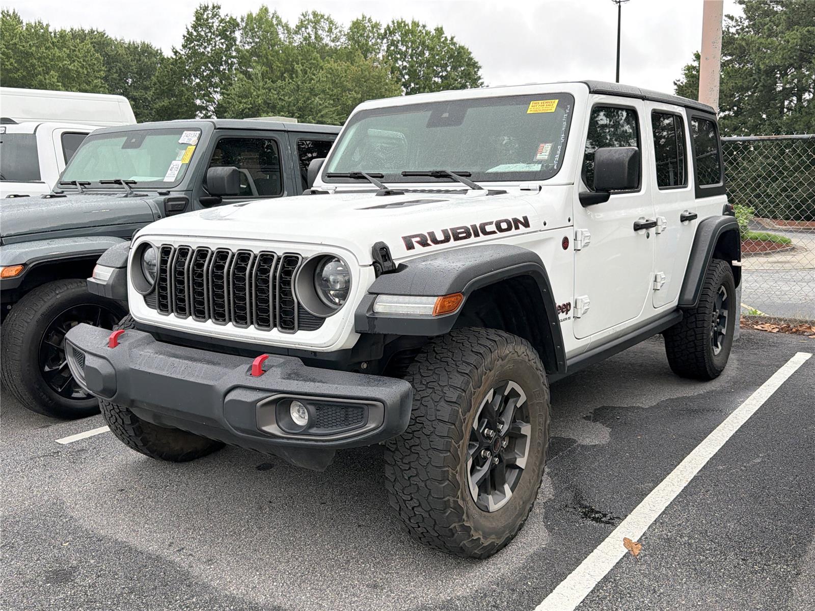 Bright White Clearcoat 2025 Jeep Wrangler SUV / Crossover Four-Wheel Drive 8-Speed Automatic