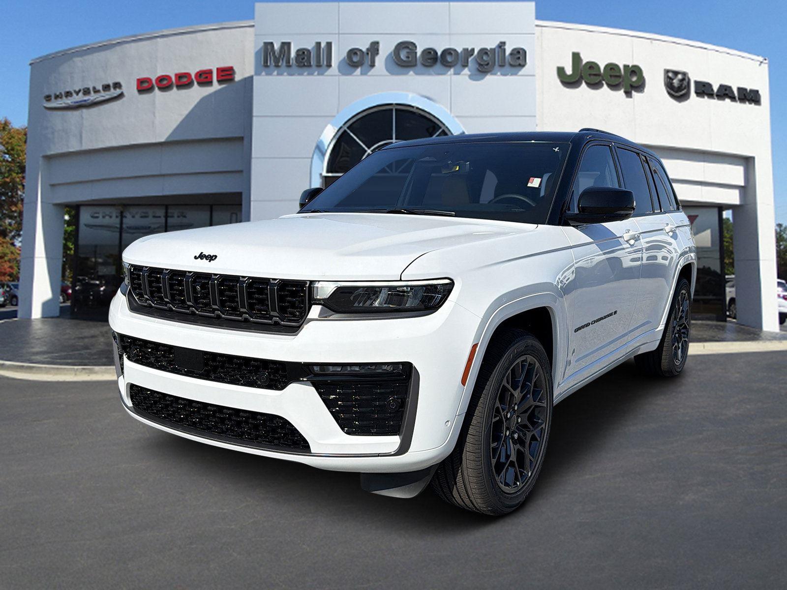 Bright White Clearcoat 2026 Jeep Grand Cherokee SUV / Crossover Four-Wheel Drive 8-Speed Automatic