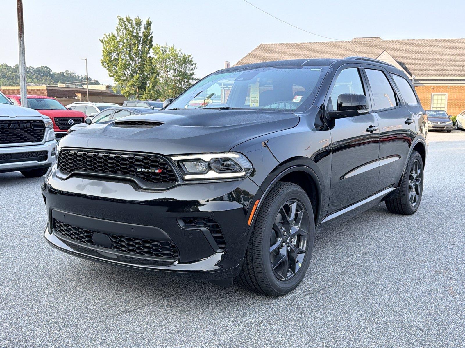 DB Black Clearcoat 2026 Dodge Durango SUV / Crossover All-Wheel Drive 8-Speed Automatic