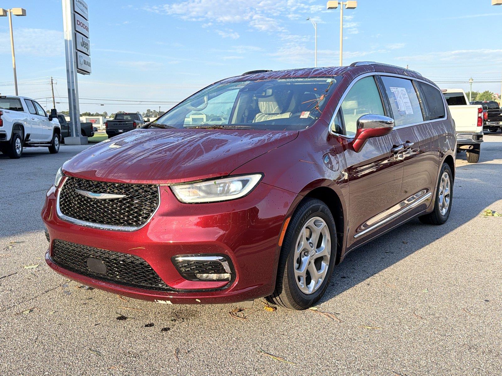 Velvet Red Pearlcoat 2021 Chrysler Pacifica Hybrid Minivan Front-Wheel Drive Automatic