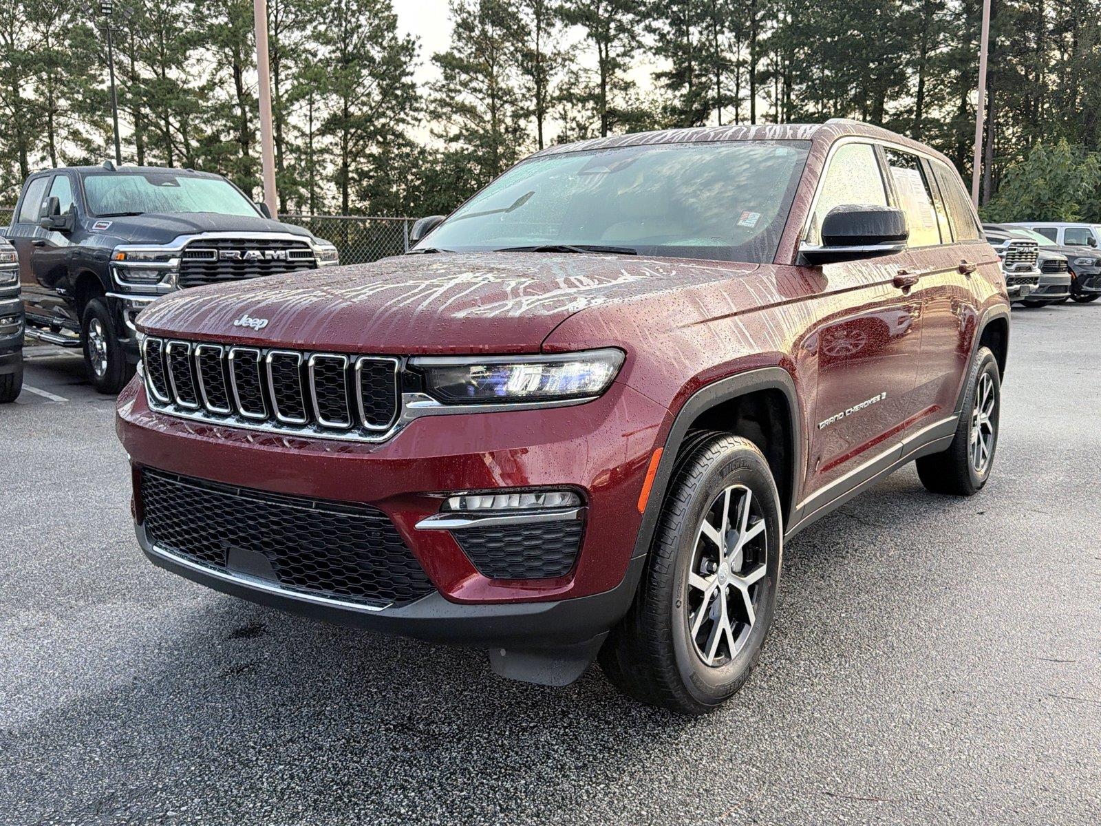 Velvet Red Pearlcoat 2025 Jeep Grand Cherokee SUV / Crossover Four-Wheel Drive 8-Speed Automatic