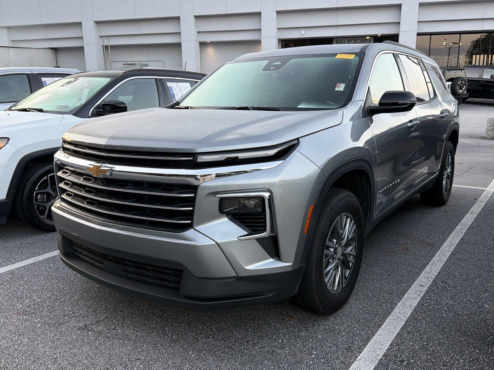 Sterling Gray Metallic 2026 Chevrolet Traverse SUV / Crossover Front-Wheel Drive 8-Speed Automatic