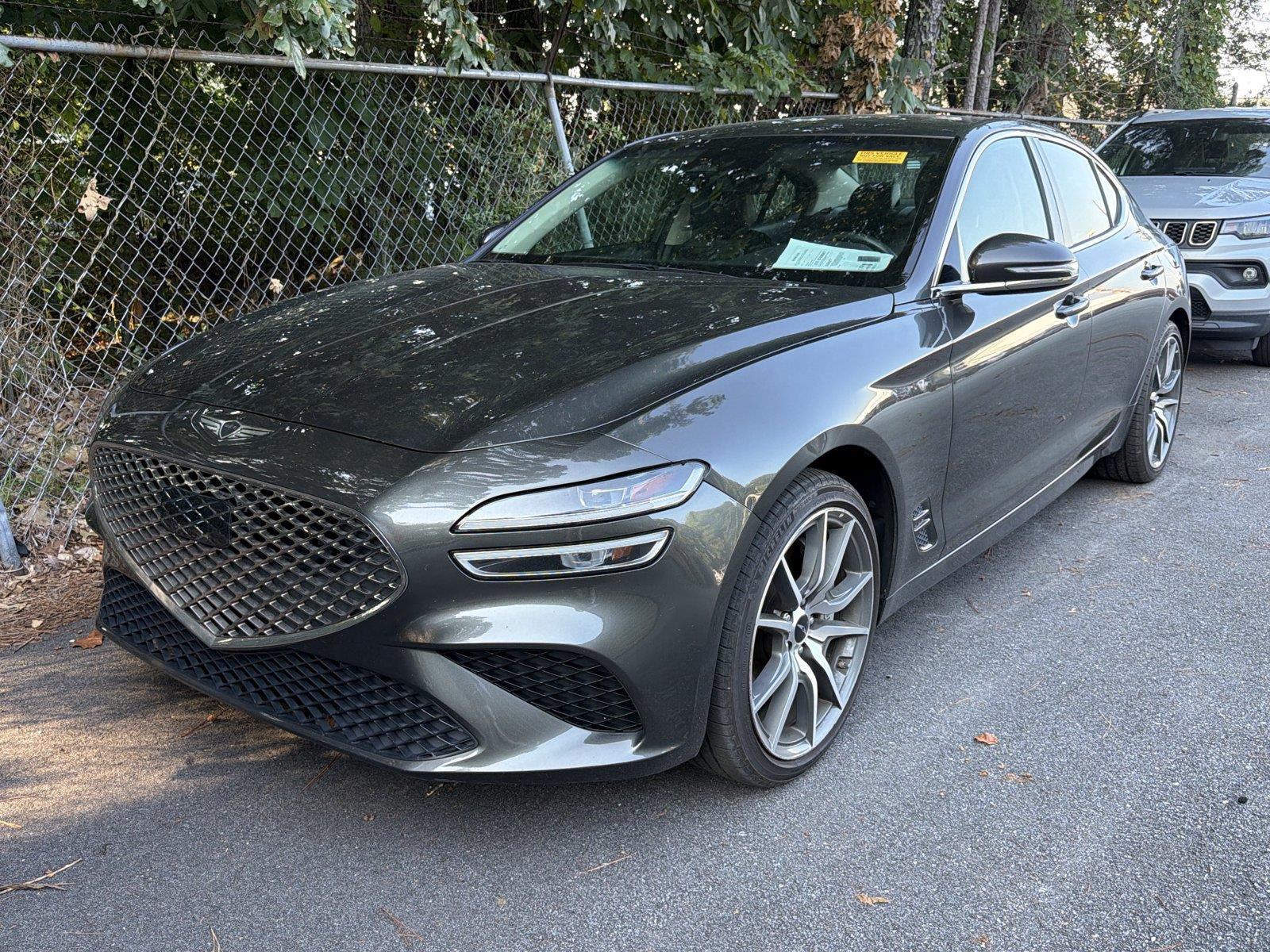 2025 Genesis G70 Gris (Makalu Gray) Sedán Tracción trasera Automática