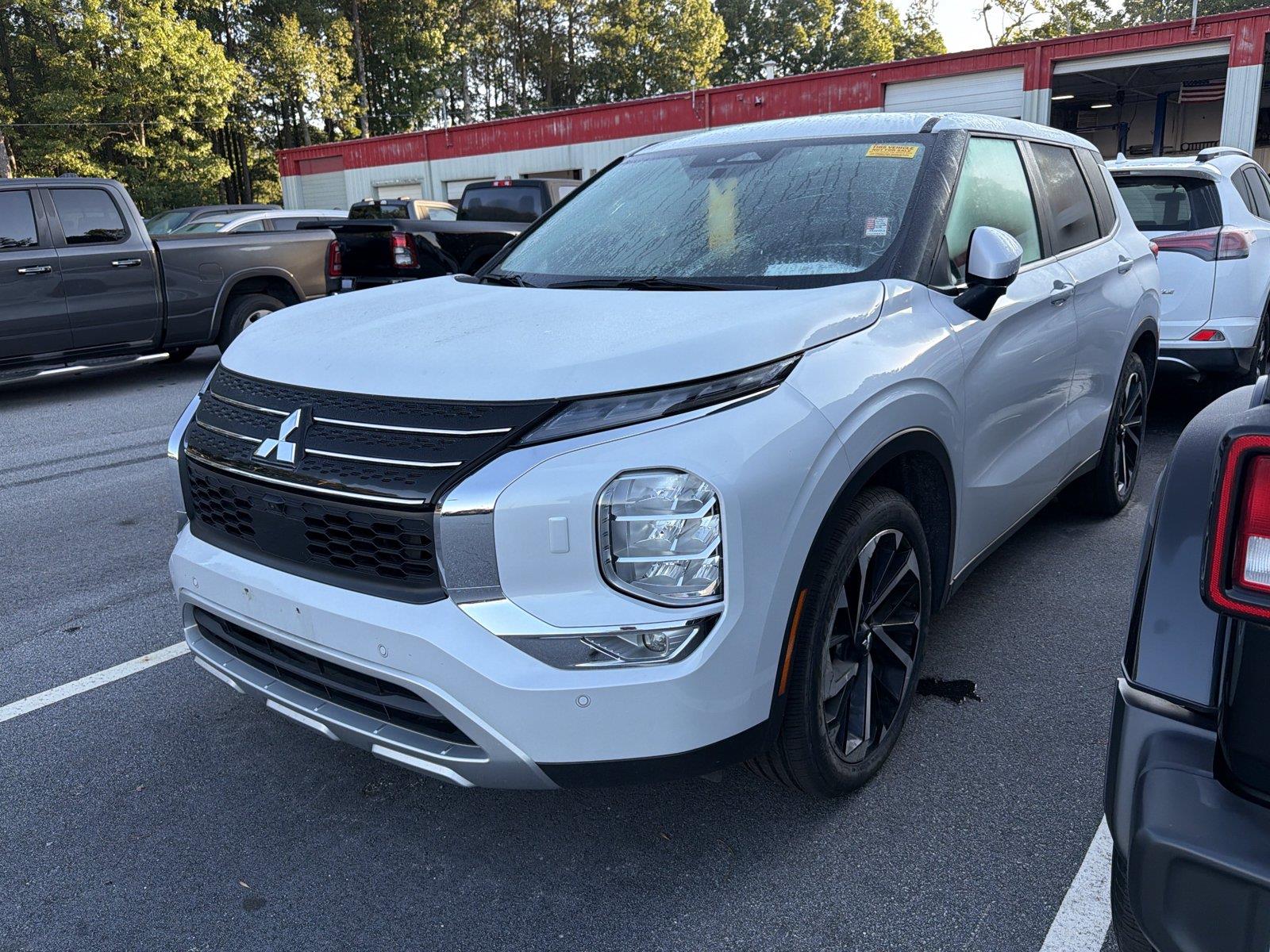 2024 Mitsubishi Outlander SE S-AWC