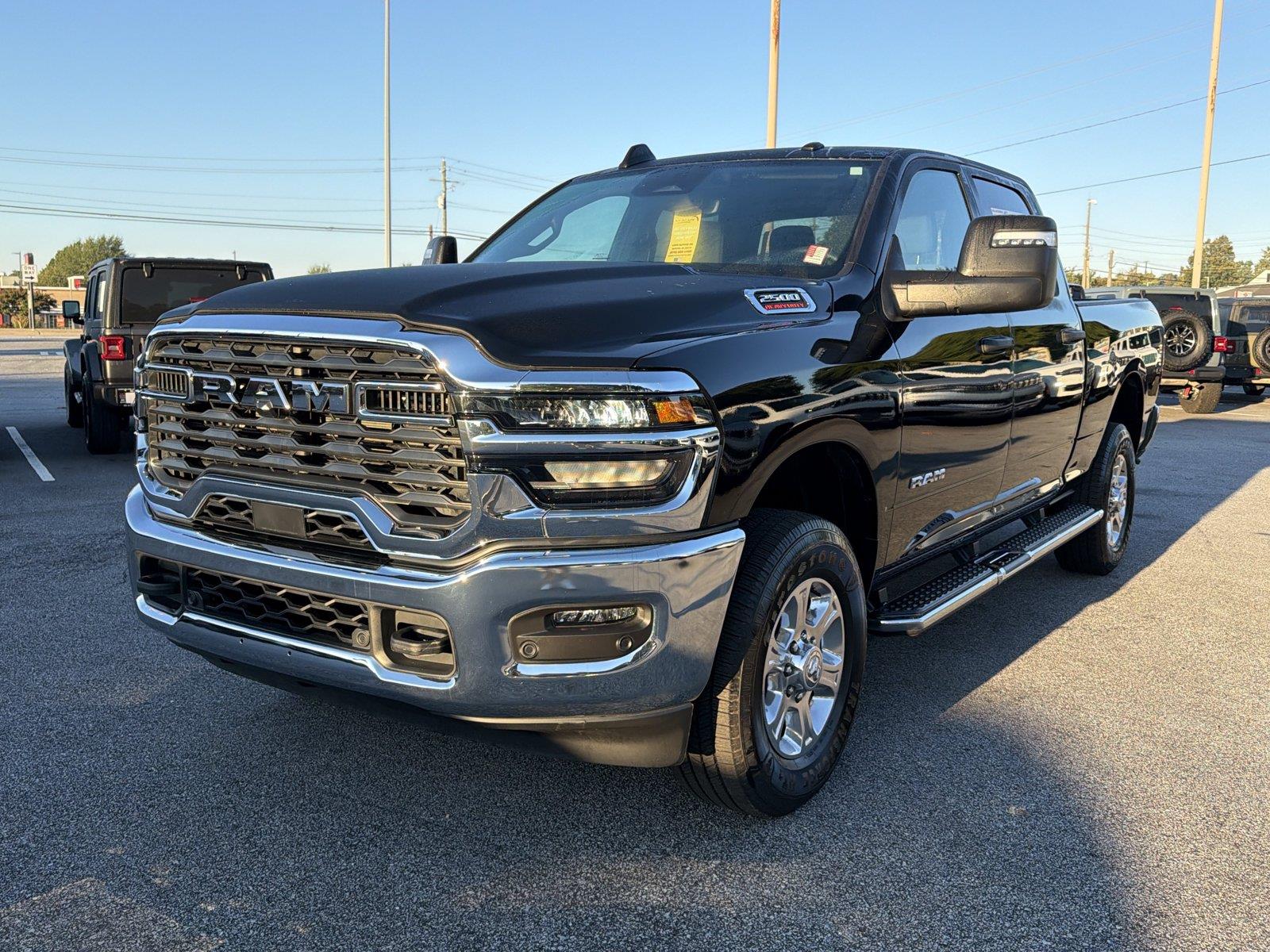 2026 RAM 2500 Big Horn Crew Cab 4WD