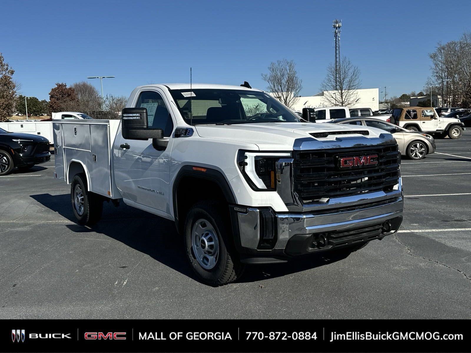Summit White 2025 GMC Sierra 2500HD Pickup Truck Four-Wheel Drive Automatic