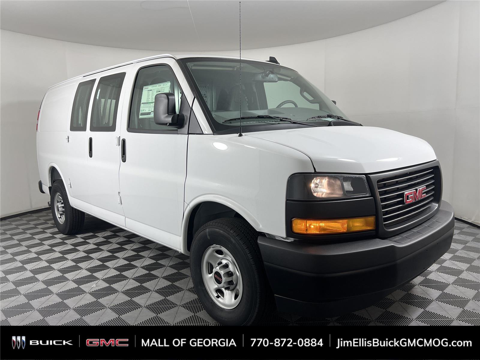 Summit White 2025 GMC Savana Cargo Van Rear-Wheel Drive 8-Speed Automatic