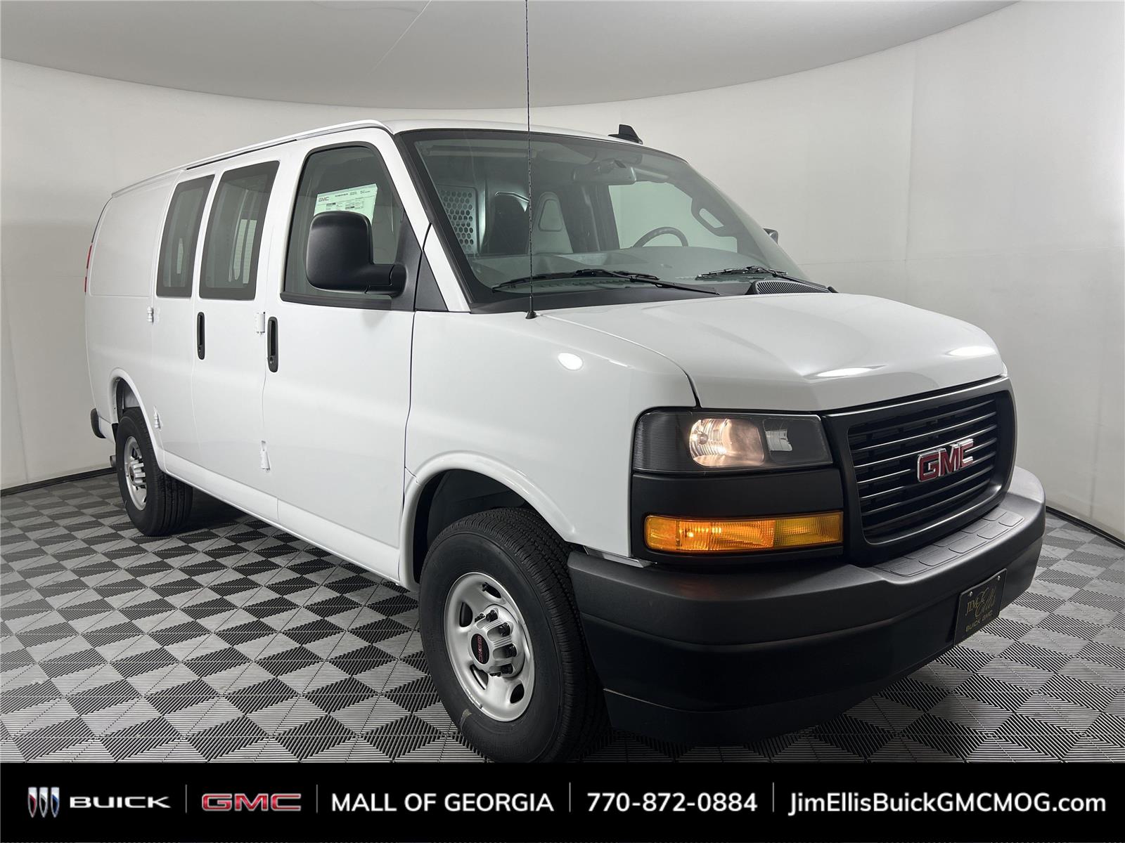 Summit White 2025 GMC Savana Cargo Van Rear-Wheel Drive 8-Speed Automatic
