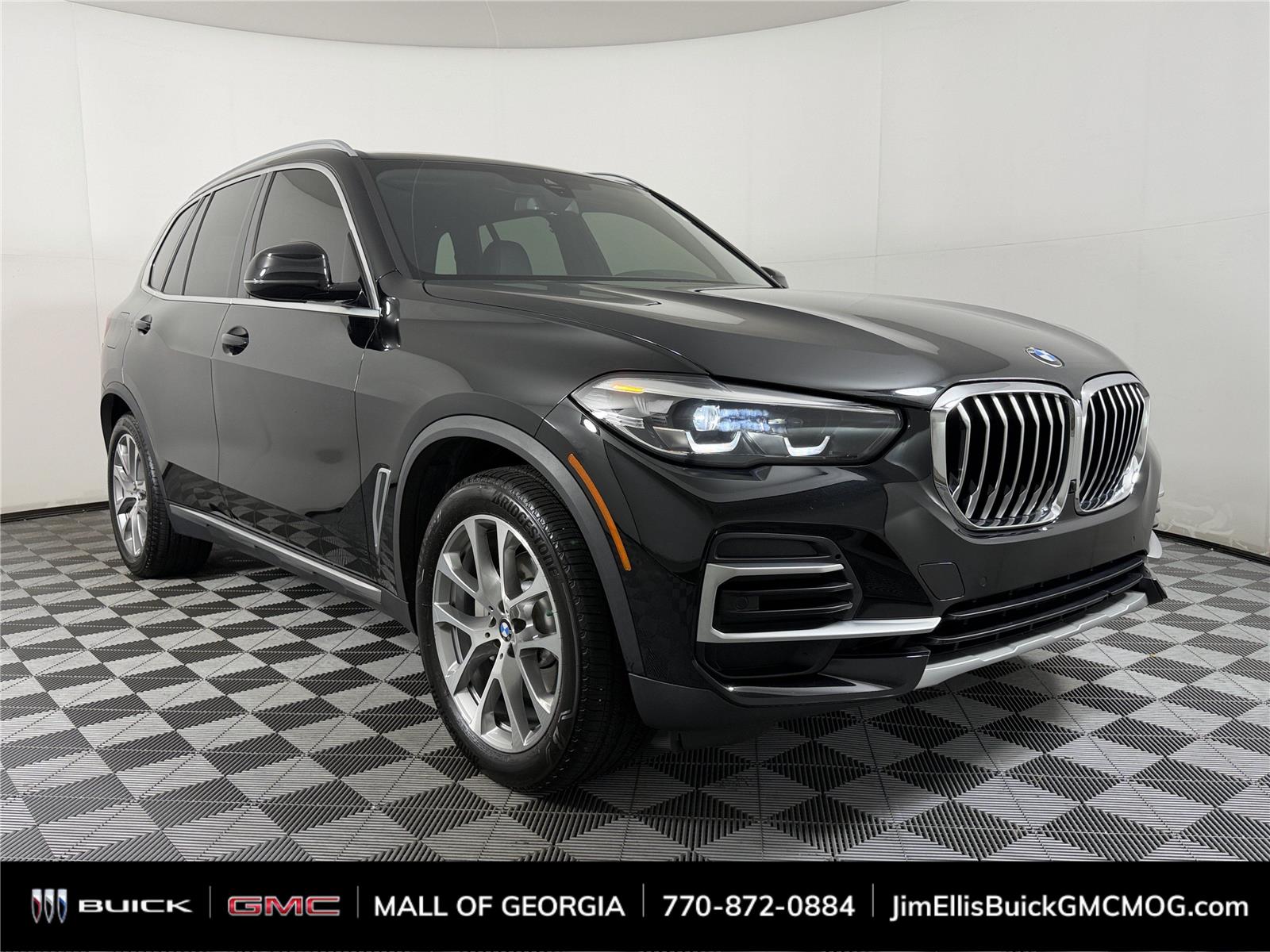 Jet Black 2023 BMW X5 SUV / Crossover Rear-Wheel Drive 8-Speed Automatic