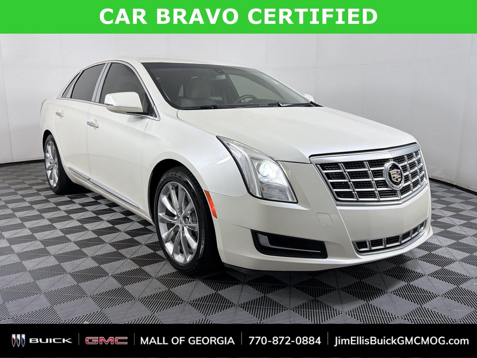 White Diamond Tricoat 2014 Cadillac XTS Sedan Front-Wheel Drive 6-Speed Automatic