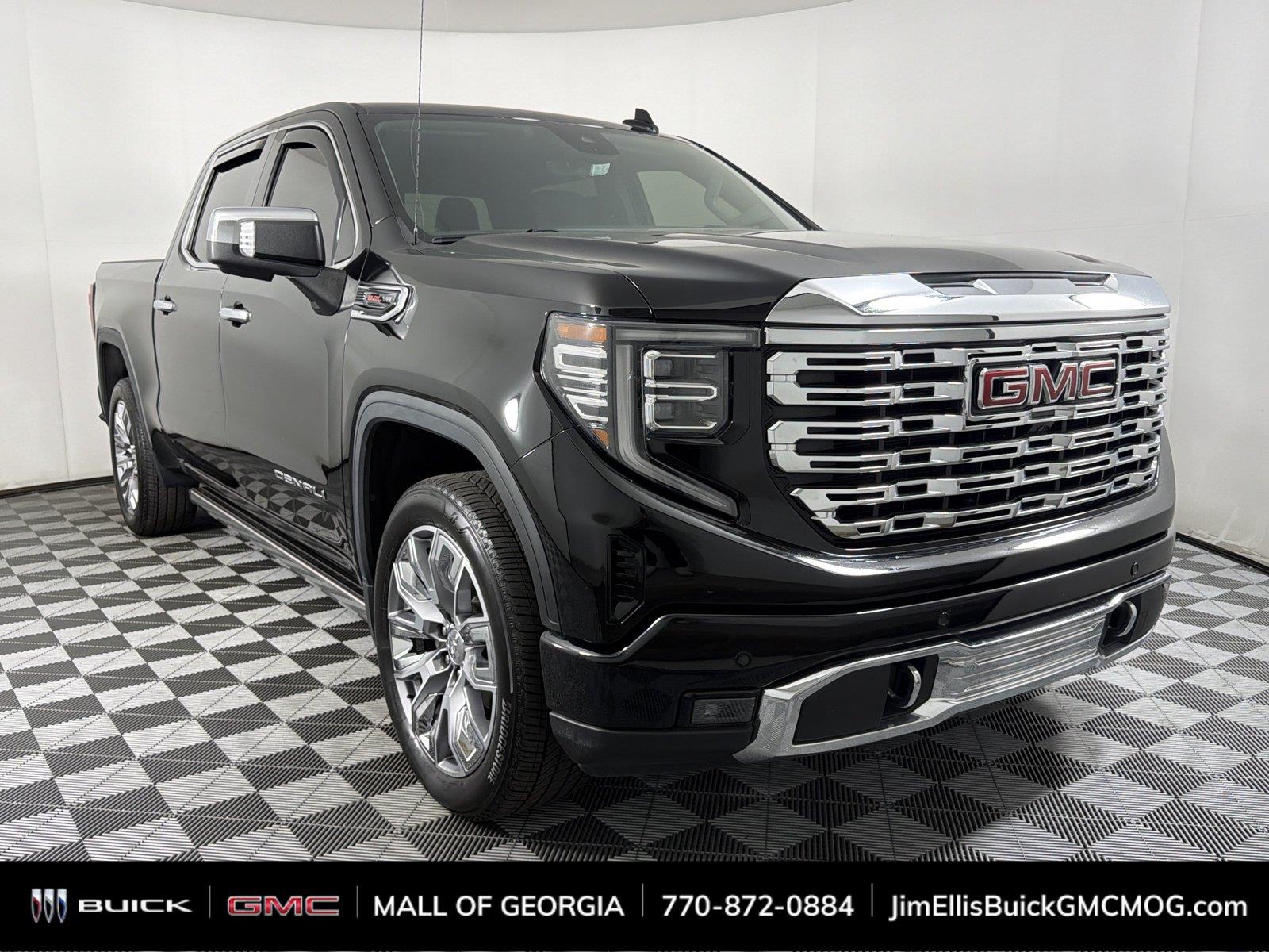 Onyx Black 2024 GMC Sierra 1500 Pickup Truck Four-Wheel Drive Automatic