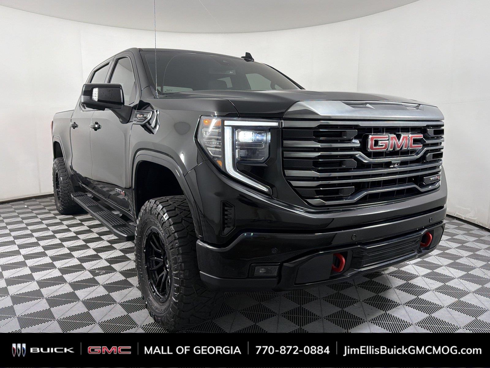  2023 GMC Sierra 1500 AT4 Crew Cab 4WD   