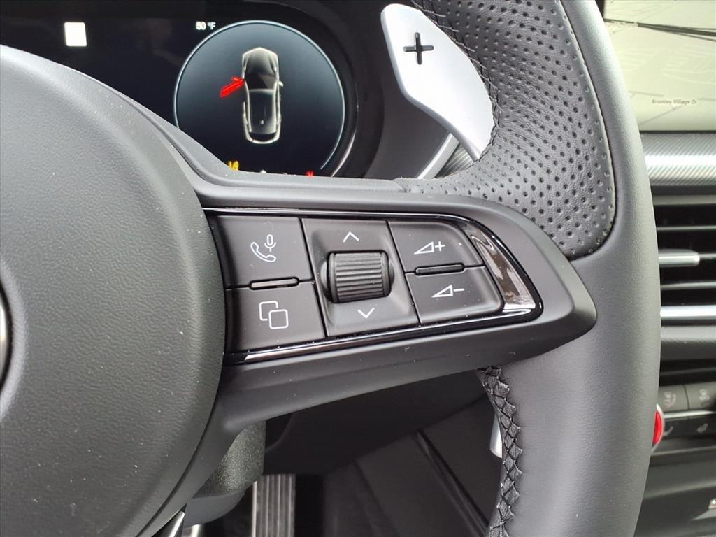 New 2025 Vulcano Black Metallic Alfa Romeo SPRINT image 15