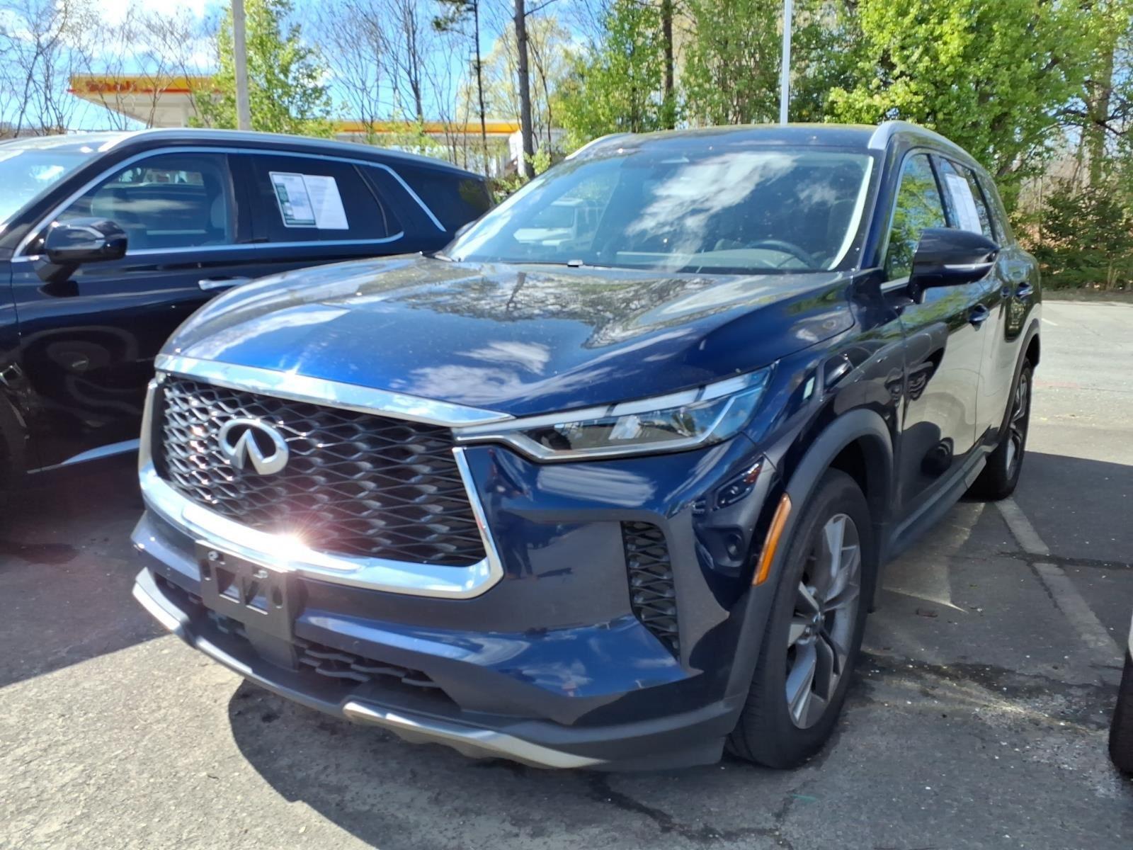 2022 INFINITI QX60 Luxe AWD