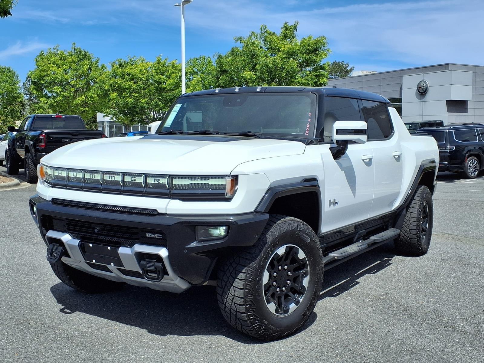 Interstellar White 2023 GMC Hummer EV Pickup 3X Crew Cab AWD Pickup Truck All-Wheel Drive Automatic
