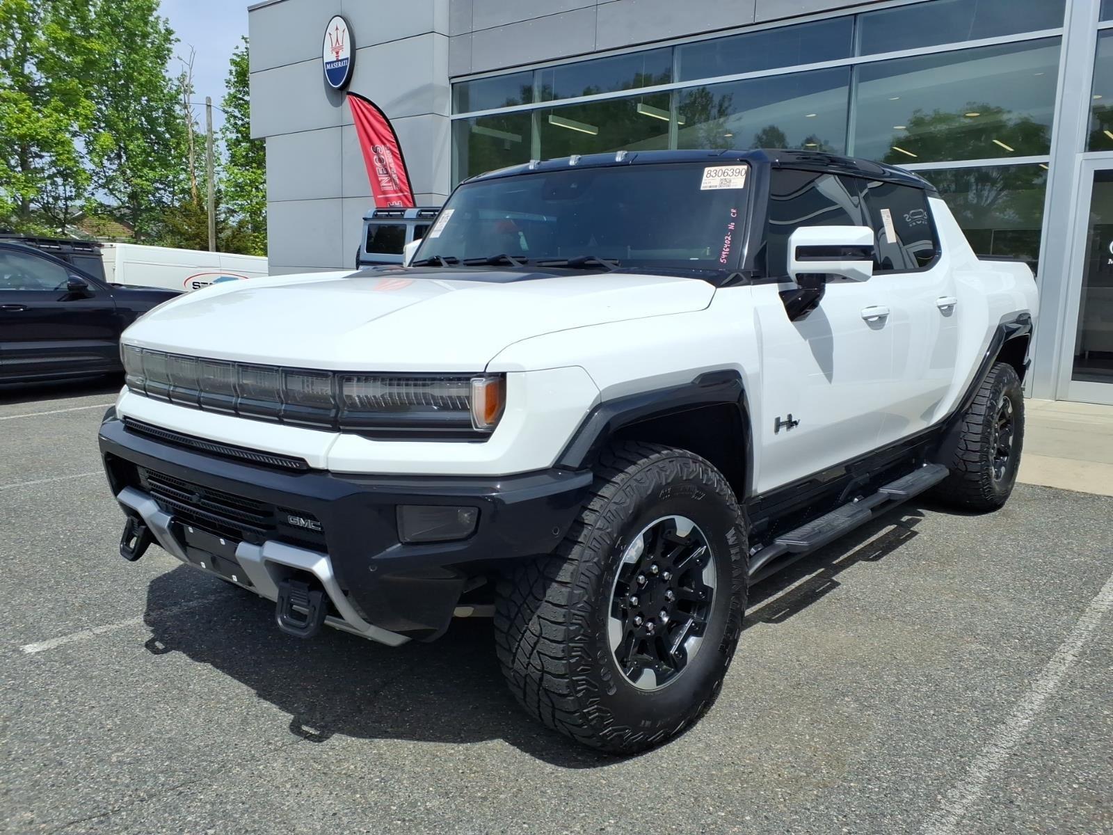 Interstellar White 2023 GMC Hummer EV Pickup 3X Crew Cab AWD Pickup Truck All-Wheel Drive Automatic