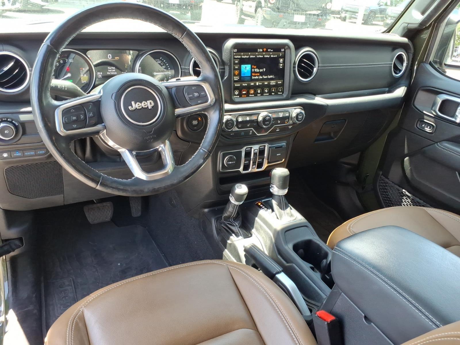 Used 2023 Sarge Green Clearcoat Jeep Sahara image 23