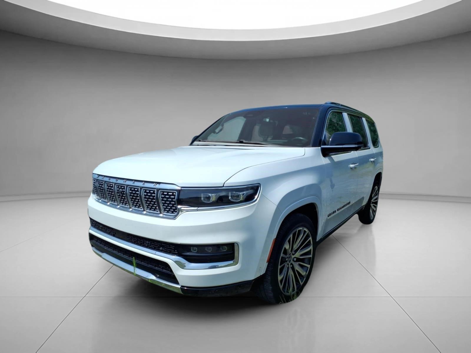 Bright White Clearcoat 2023 Jeep Grand Wagoneer SUV / Crossover Four-Wheel Drive 8-Speed Automatic