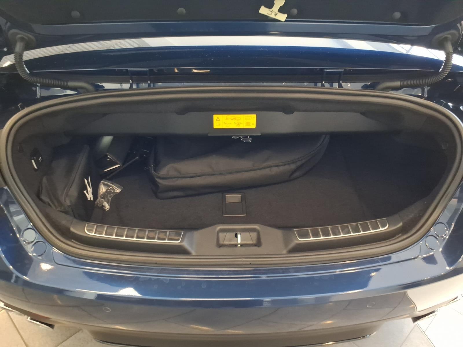 New 2026 Blu Modena Metallic Maserati  image 31